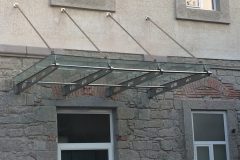 Paslanmaz Camlı Saçak