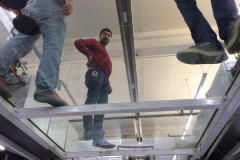 Cam Yürüyüş Yolları, Cam Döşeme