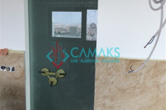 Cam Kapı