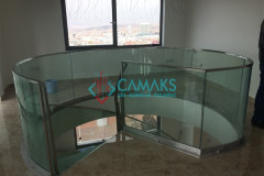 Dairesel Camlı Korkuluk