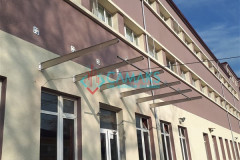 Paslanmaz Camlı Saçak