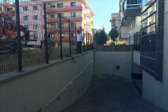 Yarı Kapaklı Silikon Bombeli Cephe