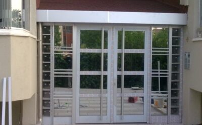 Apartman Şifreli Giriş Kapıları