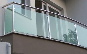 CAM KORKULUK BALKON