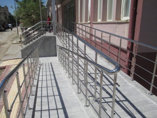 Paslanmaz Engelli Korkuluğu