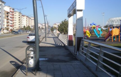 Paslanmaz Yaya korkulukları